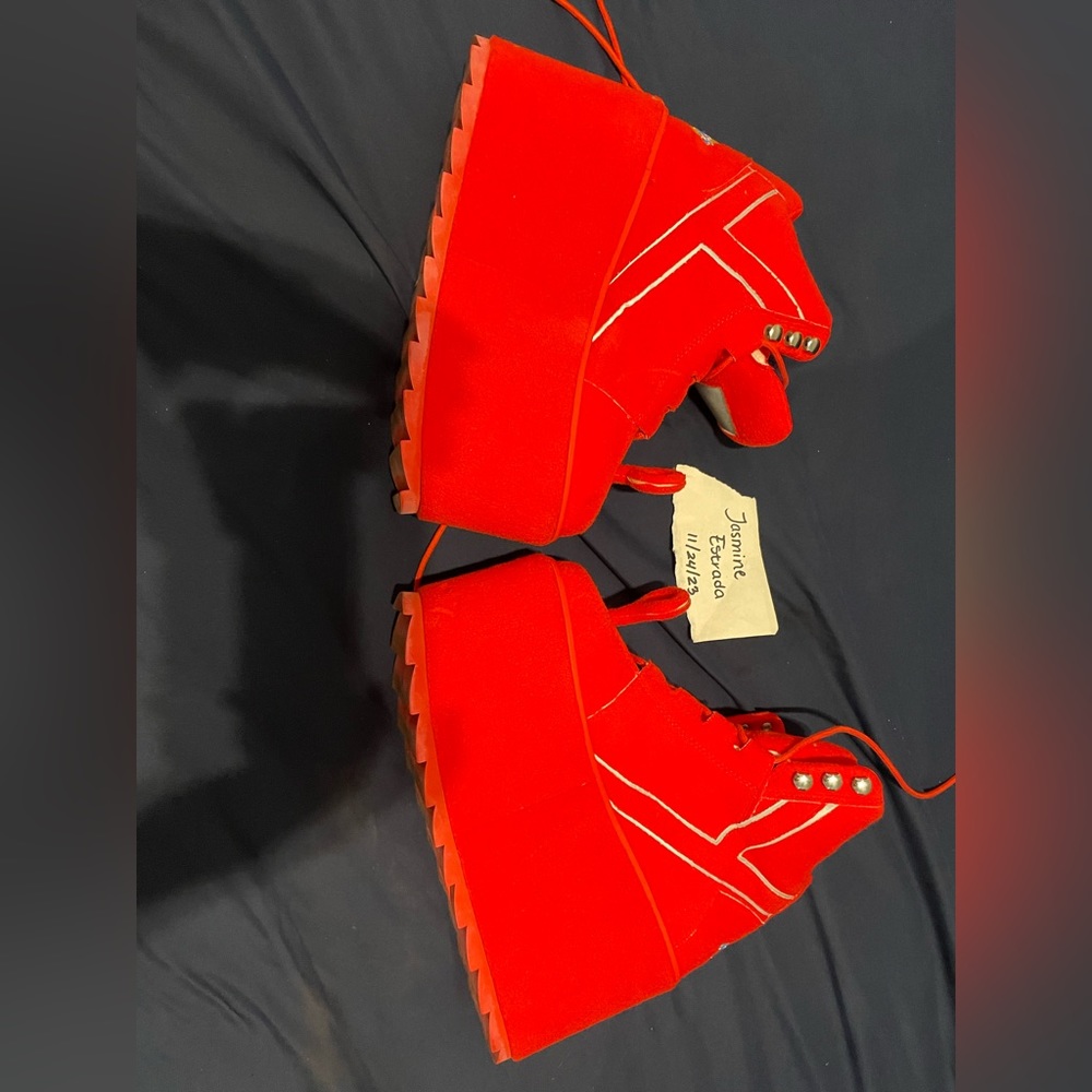 YRU Qozmo “Po” Platforms size 9